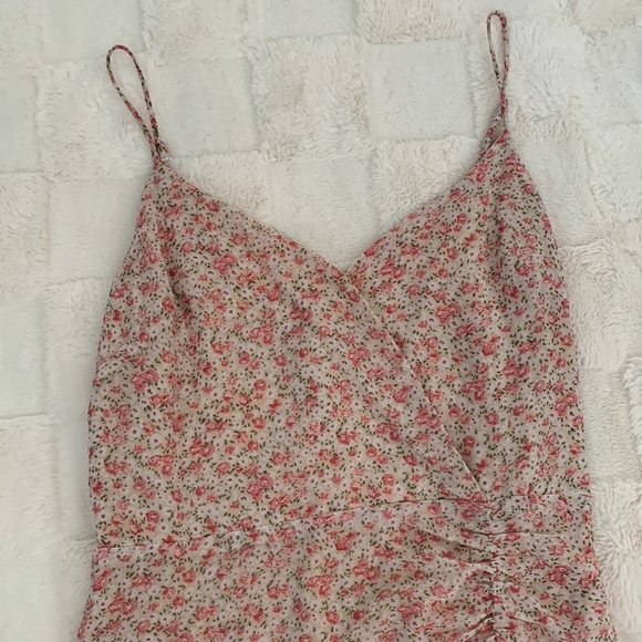 Pink Floral Dress - Picture 4 of 4